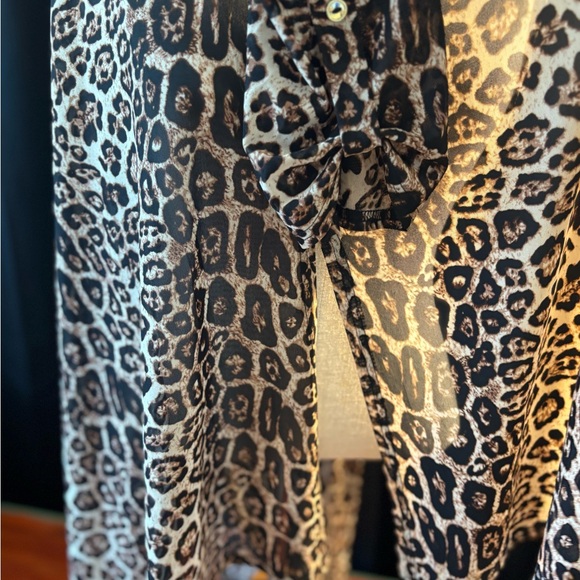 Leopard Print Women's Robe - Picture 6 of 8